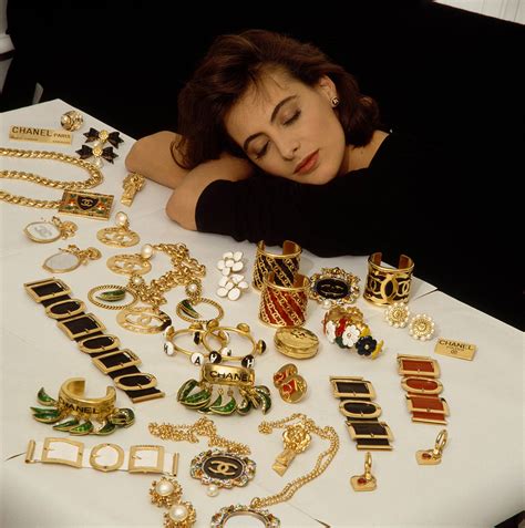 history of chanel jewellery.